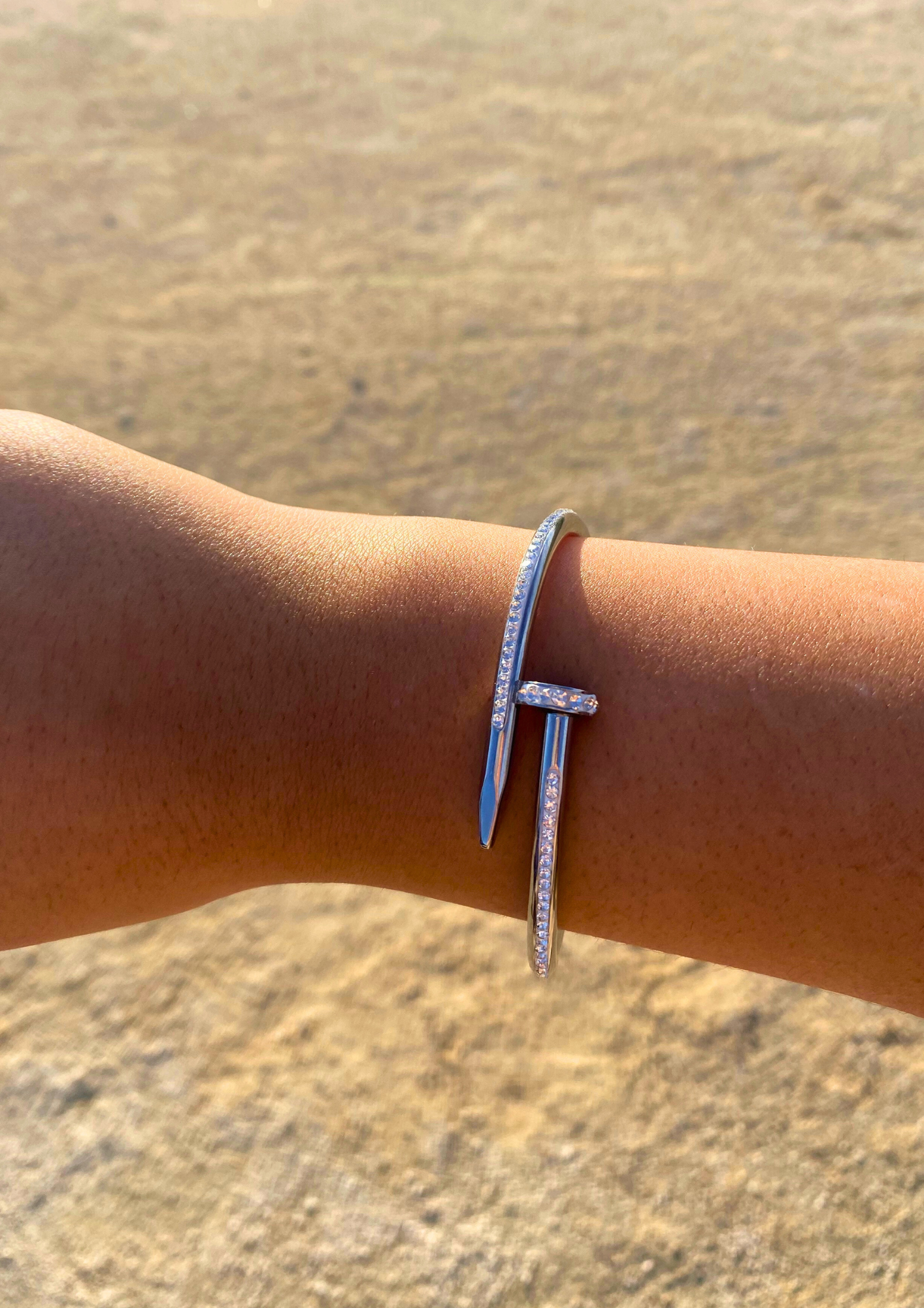 Jonc clou strass argent
