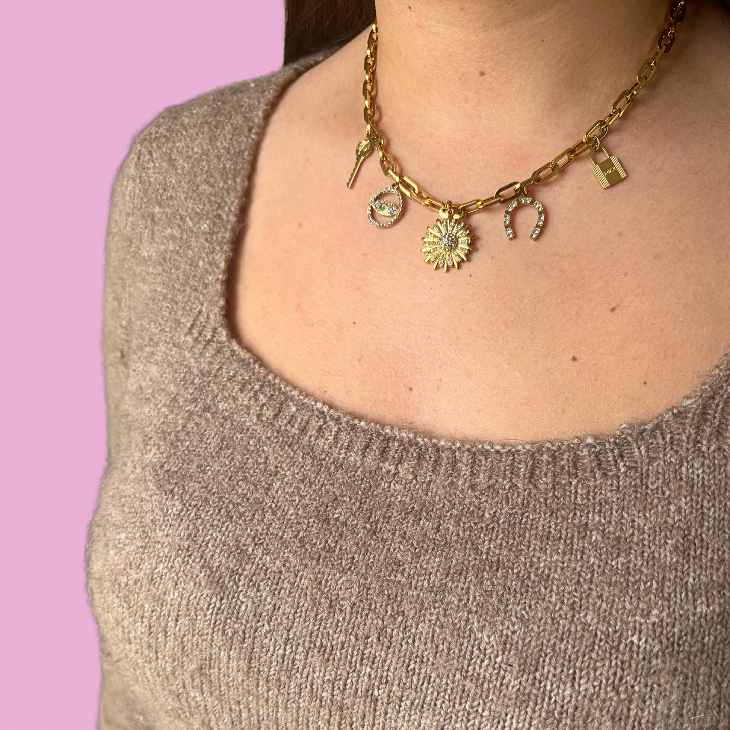 Collier Poly