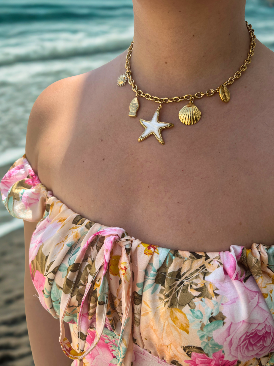 Collier Staros