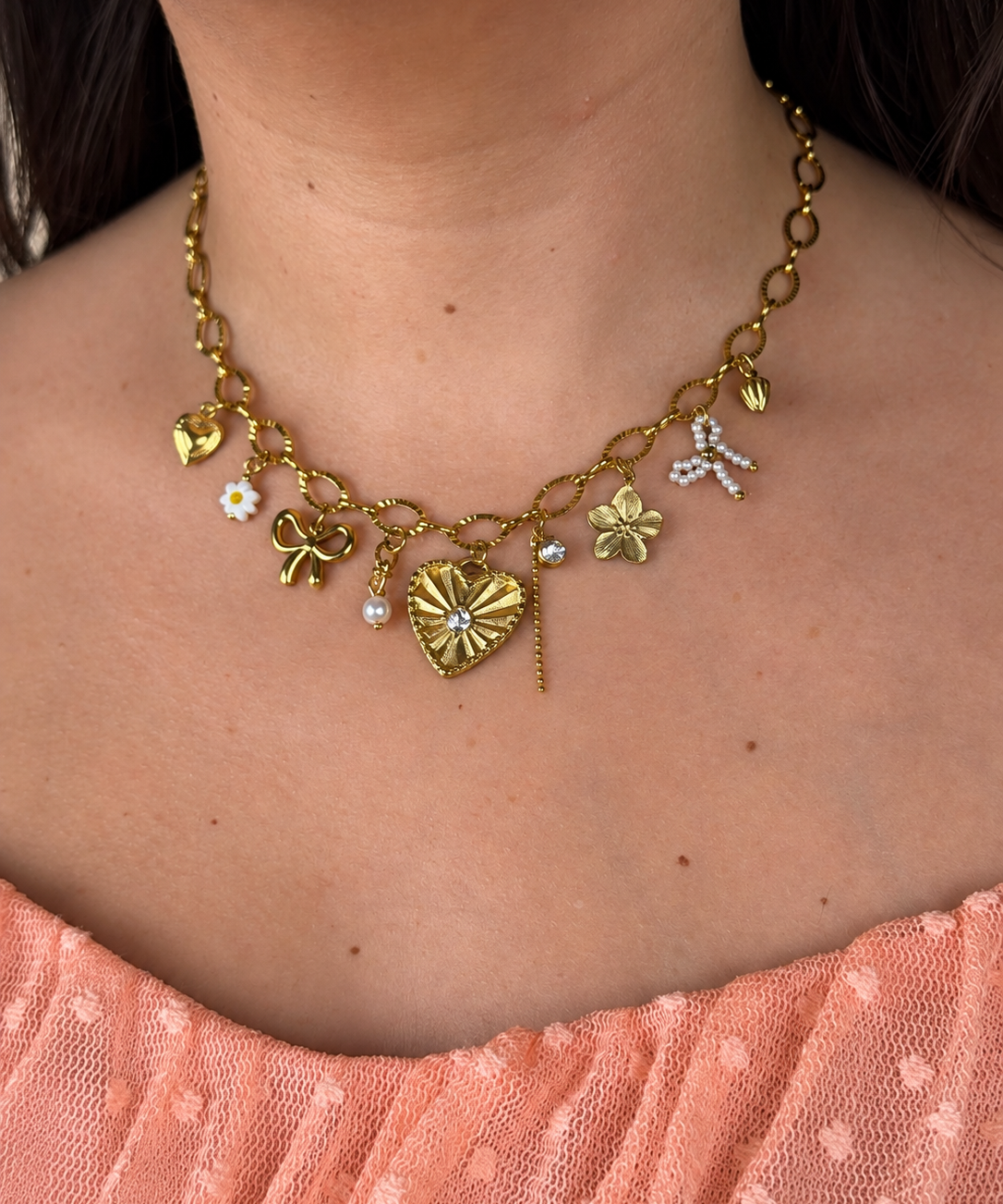Collier Lovy