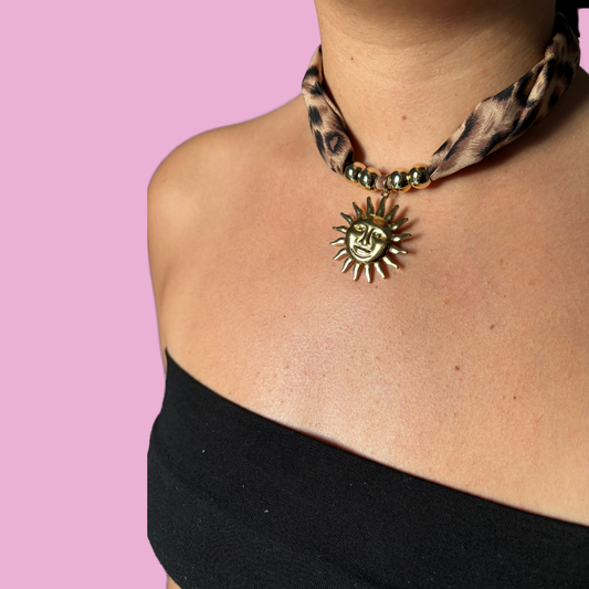 Collier Sally