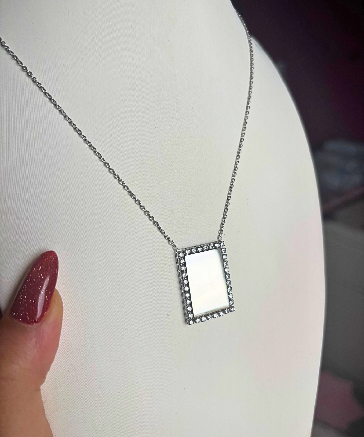 Collier Donna
