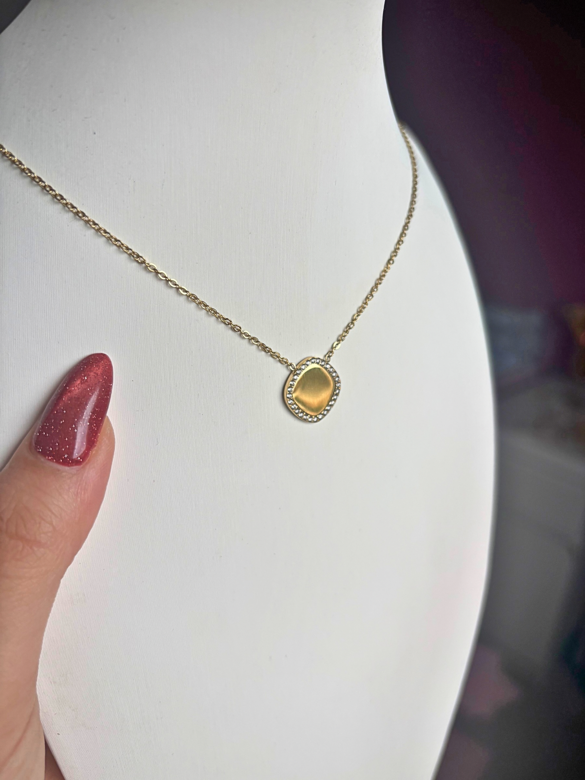 Collier Edna
