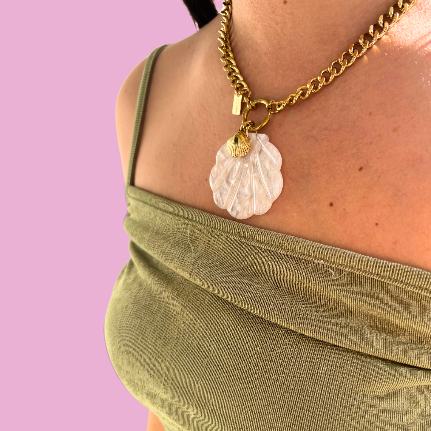Collier Aloha blanc