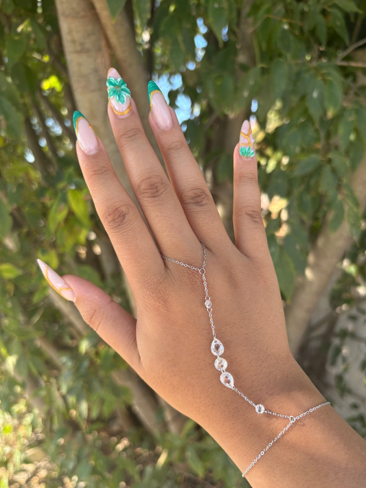 Chaîne de main Jasmina argent